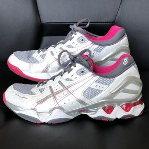 asics gel intensity 2